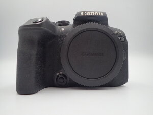 CANON EOS R10