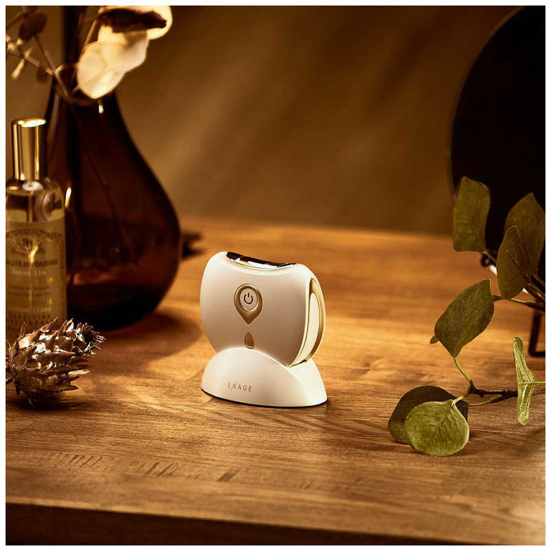 KOIZUMI リフト美顔器ホット＆クール KBE-1810/W