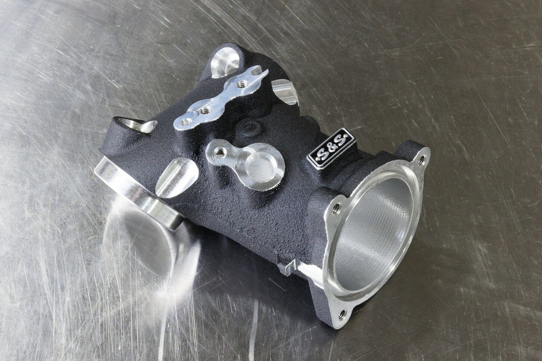 エスアンドエスサイクル｜S&S Cycle Inc 55mm Performance Manifold ブラック M8 17-23 160-0276