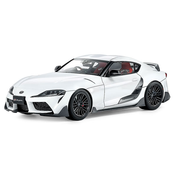 １／２４　トヨタ　ＧＲ　スープラ　カスタム