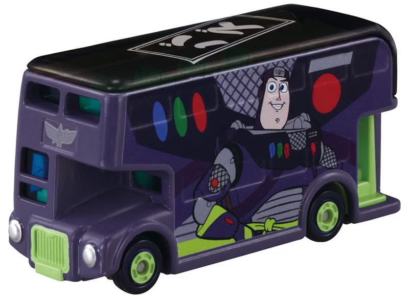 1/18 トヨタ スプリンター トレノ AE86 藤原拓海 フィギュア付き 藤原拓海フィギュア付き！『頭文字D』トヨタ スプリンタートレノ AE86