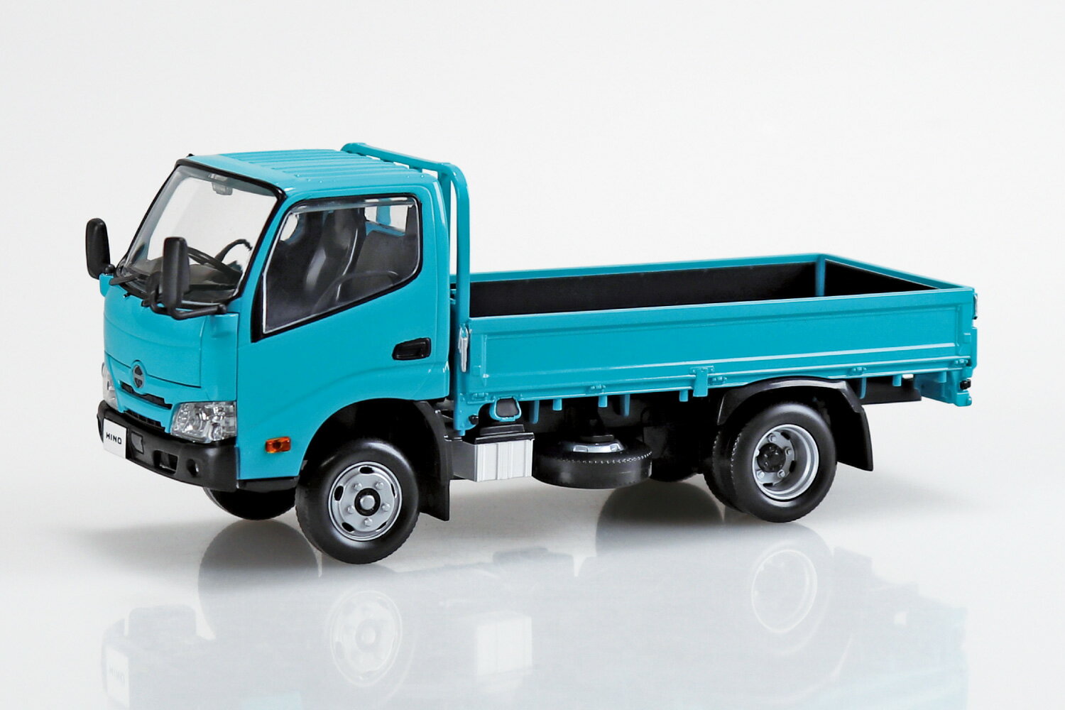 京商SAMURAI1/18日産シルビアK'sグリーンS13 Amazon | samurai 1/18 日産 シルビア K's (S13) グリーン 完成品