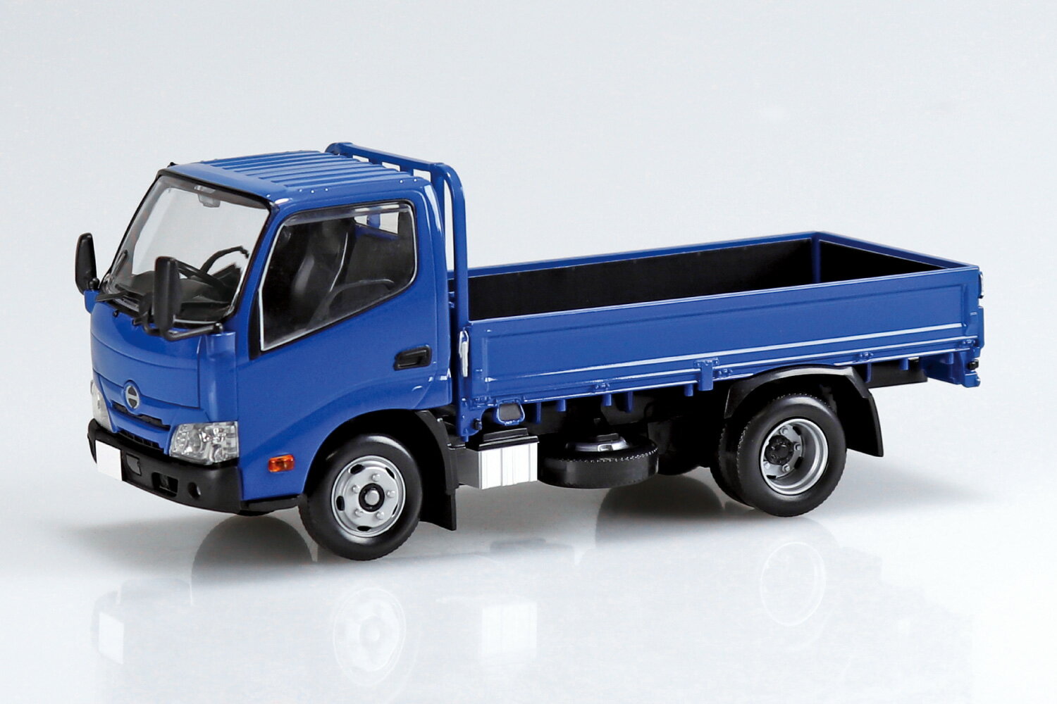 楽天市場】フジミ模型 1／32 TR16 日野 プロフィア 10t