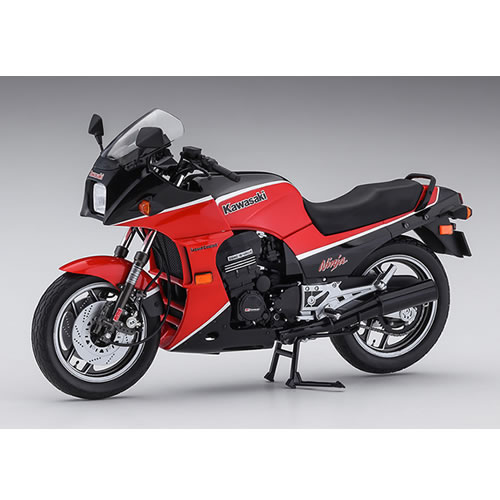 楽天市場】1/8 Honda ドリーム CB750 Four プラモデル MPC | 価格比較