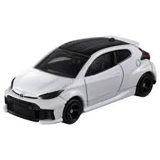 1/18 トヨタ スプリンター トレノ AE86 藤原拓海 フィギュア付き 楽天市場】京商 1/18 トヨタ スプリンター トレノ AE86 藤原拓海