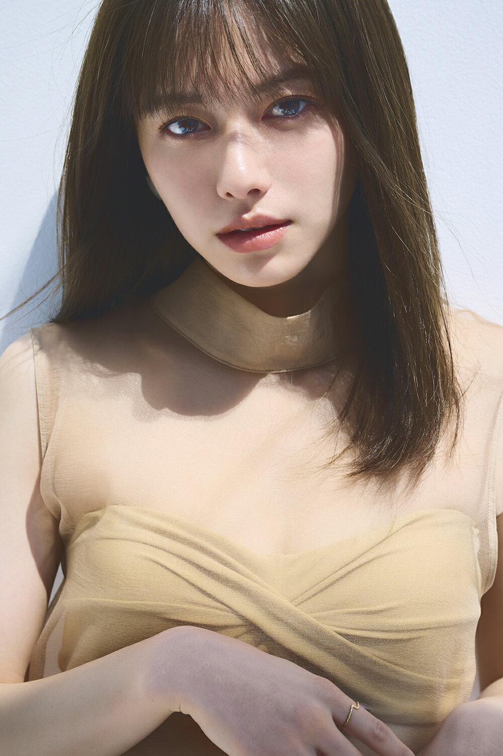 楽天市場】角川書店 山本舞香2022カレンダー/KADOKAWA