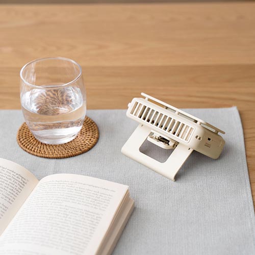 Life on Products｜ライフオンプロダクツ ハンズフリー首掛けファン PRISMATE オフホワイト PR-F057-OW