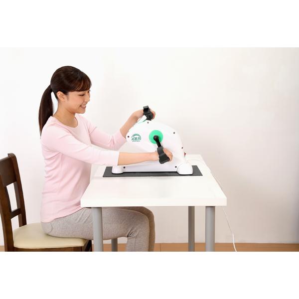 足若丸 電動ルームサイクル 室内運動 フィットネス ブランディングジャパン 楽天市場】ブランディングジャパン 楽らく電動ルームサイクル 足