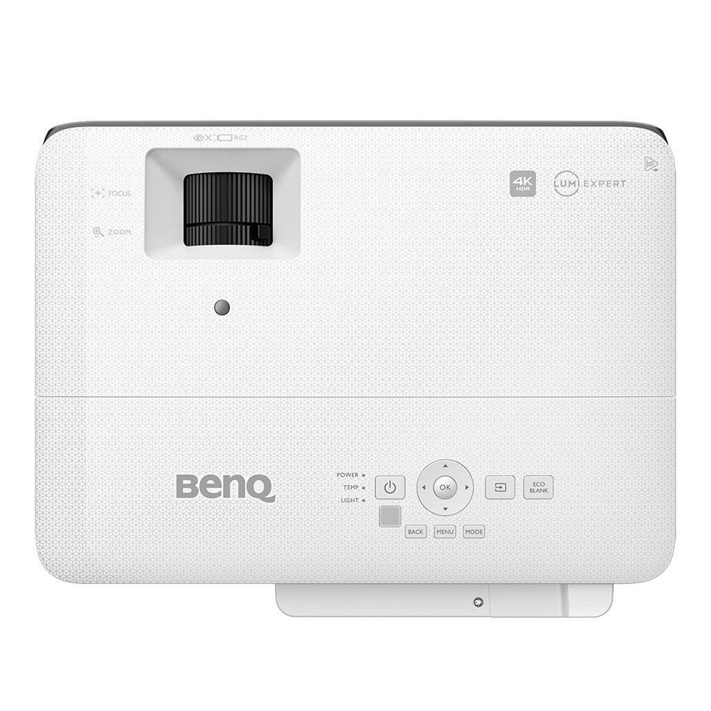 BenQ TK700STiレビュー｜FPSやSPGもこなせる”国内初ゲーミング特