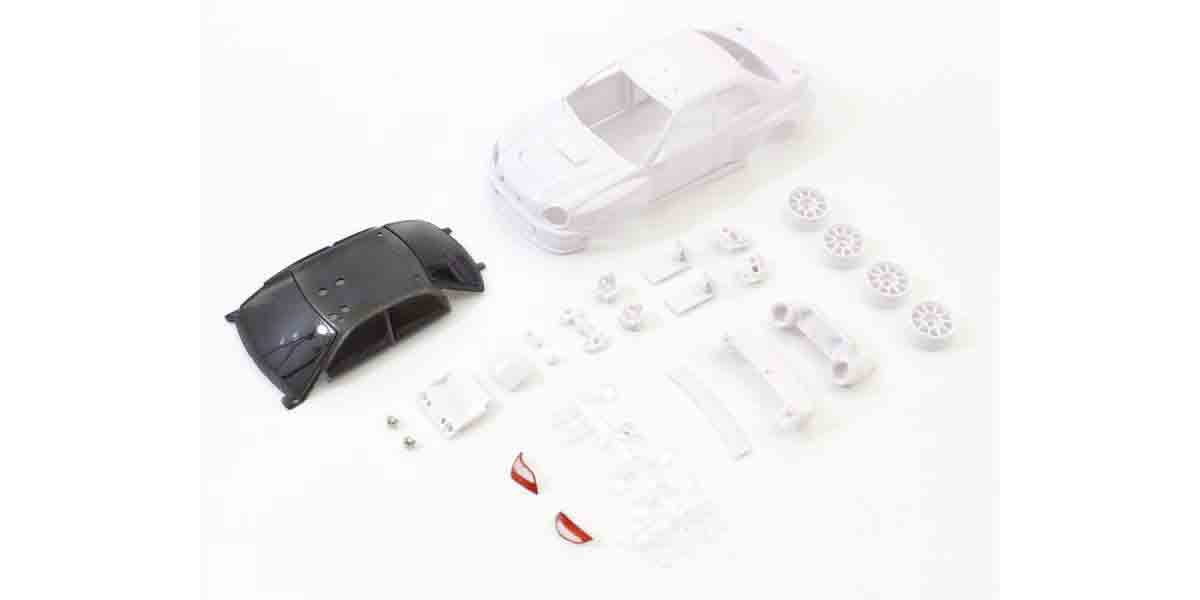 楽天市場】京商 カルソニック スカイライン R32 GT-R 1990 #12 ホワイトボディ AWD用ホイール付 京商 | 価格比較 - 商品価格ナビ