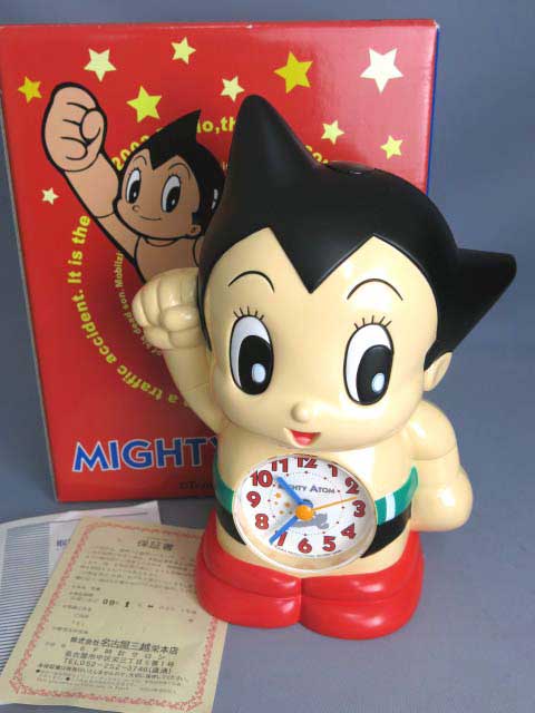 【新品　レア　希少】 アトムのおしゃべり目覚まし時計 リズム時計工業 Amazon.co.jp: 鉄腕アトム おしゃべり目覚まし時計 リズム時計