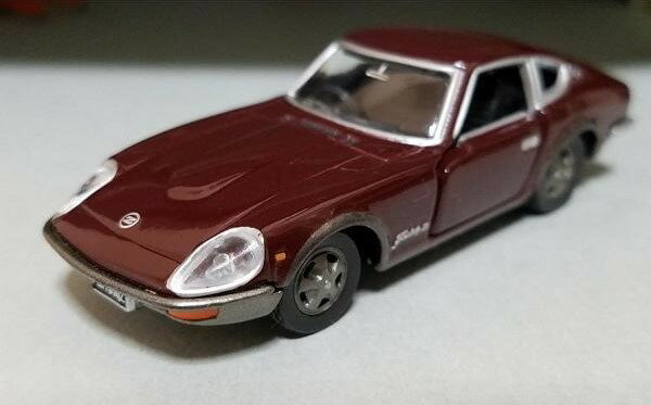 日本製 トミカ ニッサン フェアレディ 240ZG ブラウン Amazon | トミカ No.58 日産 NISSAN フェアレディ 240ZG DATSUN