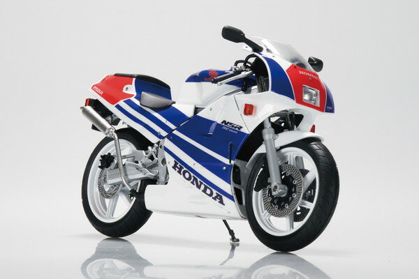 楽天市場】青島文化教材社 1／12 ホンダ CB750F