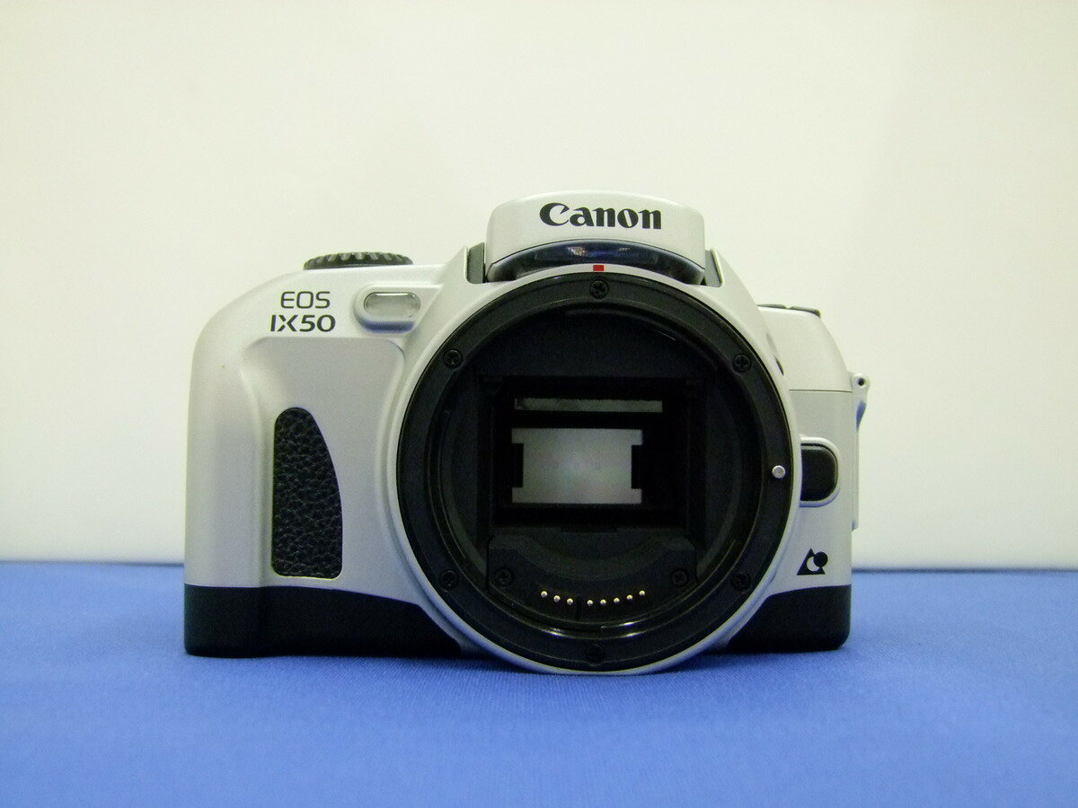 楽天市場】キヤノン Canon フィルムカメラ NEW EOS KISS(S) | 価格比較 
