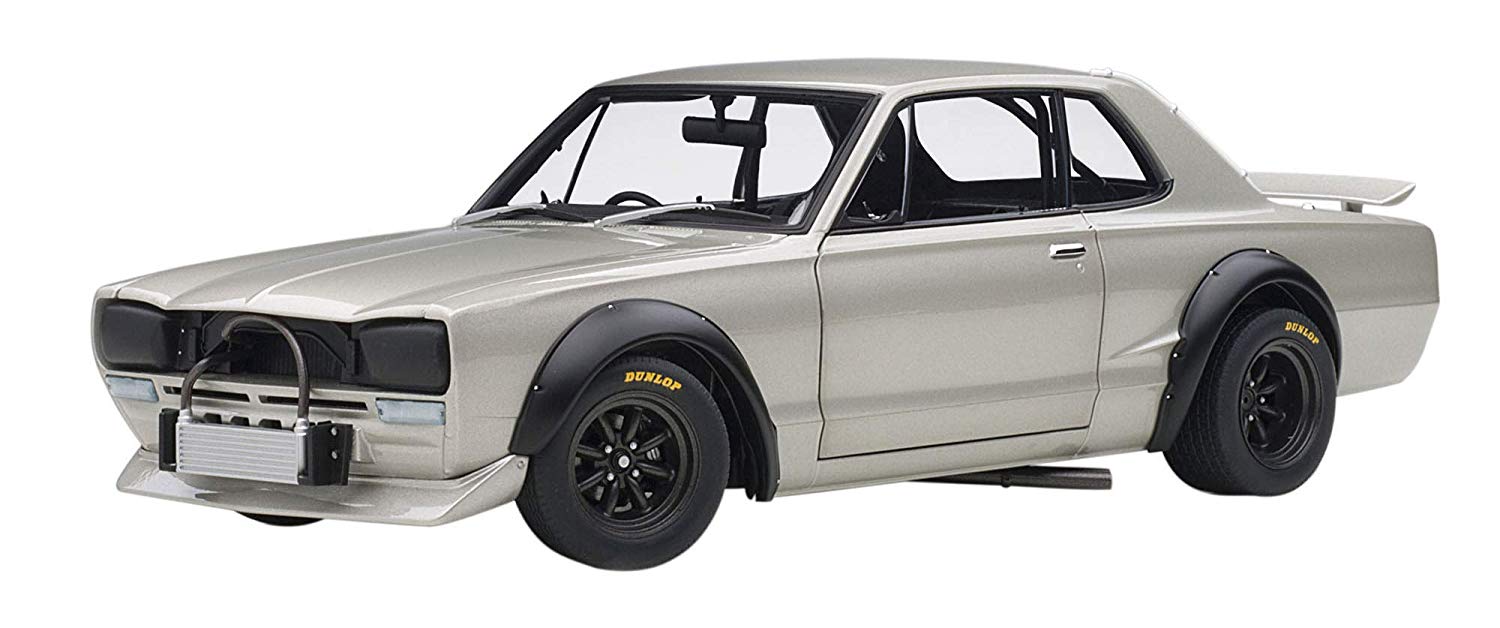 楽天市場 1 18 日産 スカイライン Gt R Kpgc10 レーシング 1972 シルバー オートアート 価格比較 商品価格ナビ