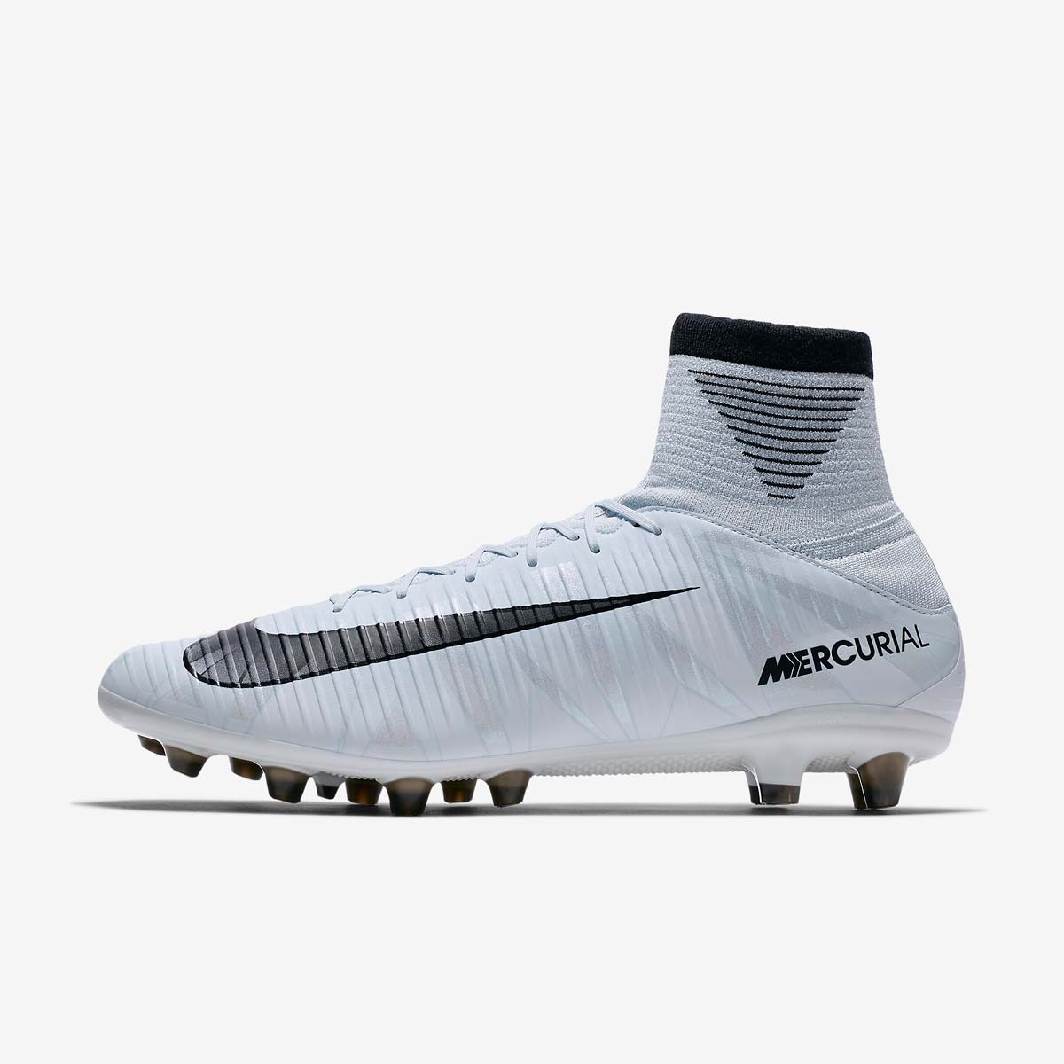 楽天市場 Nike ナイキ サッカースパイクシューズ 人工芝 マーキュリアル ベロチ3 Cr7 Ag Pro ロナウド 価格比較 商品価格ナビ